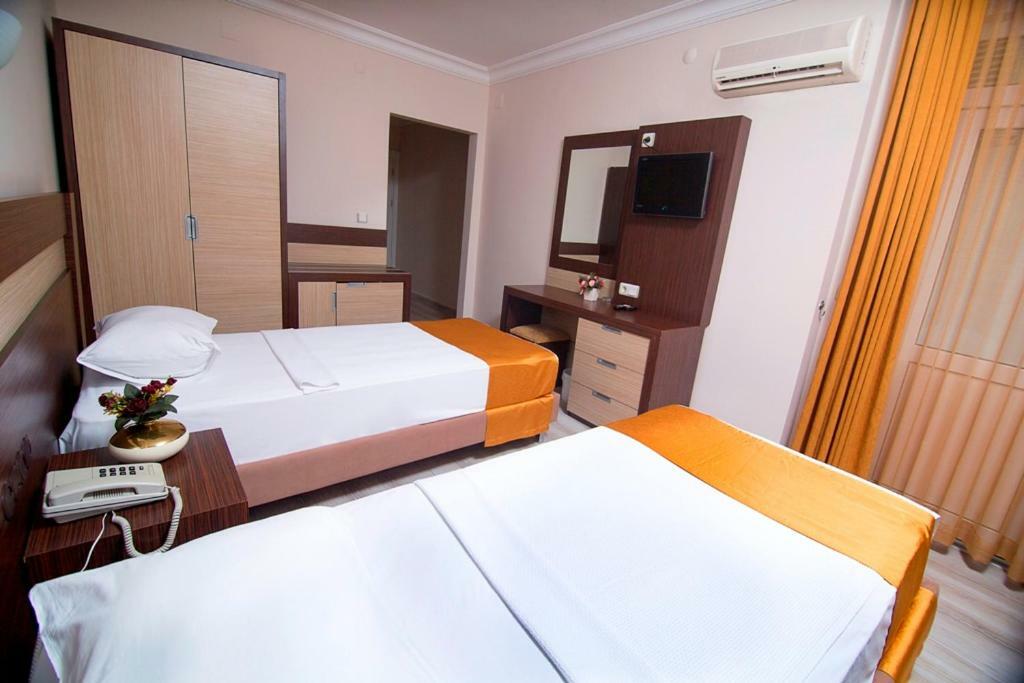Enki Hotel 阿拉尼亚 外观 照片